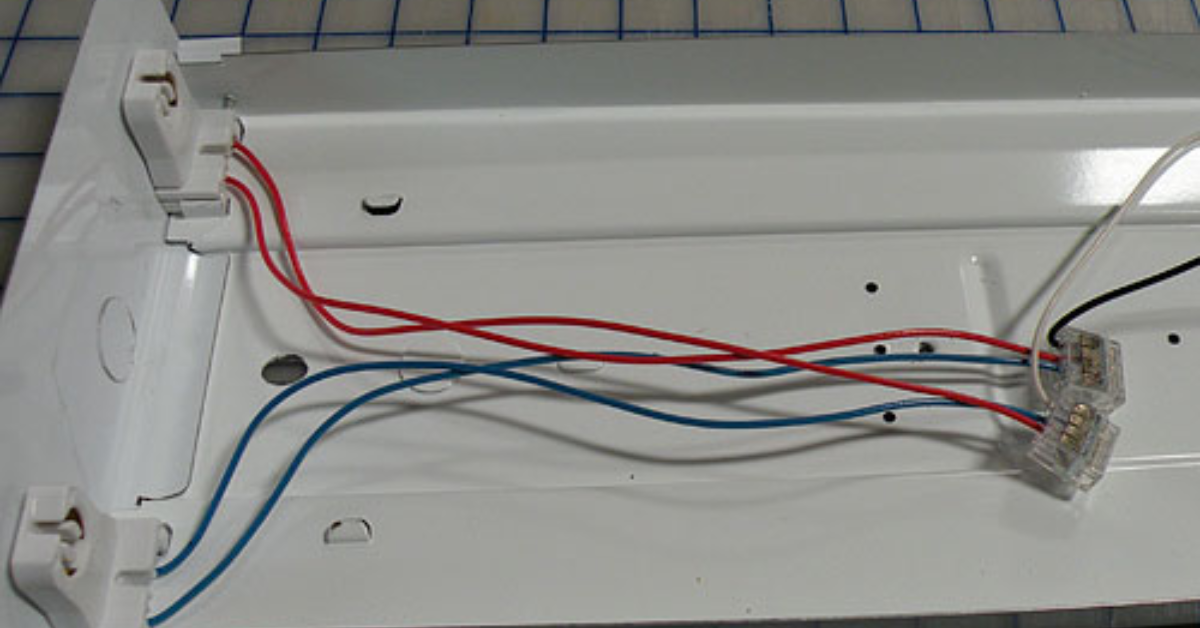 How to Wire Ballast Bypass LED Tube - SmartVentureHub